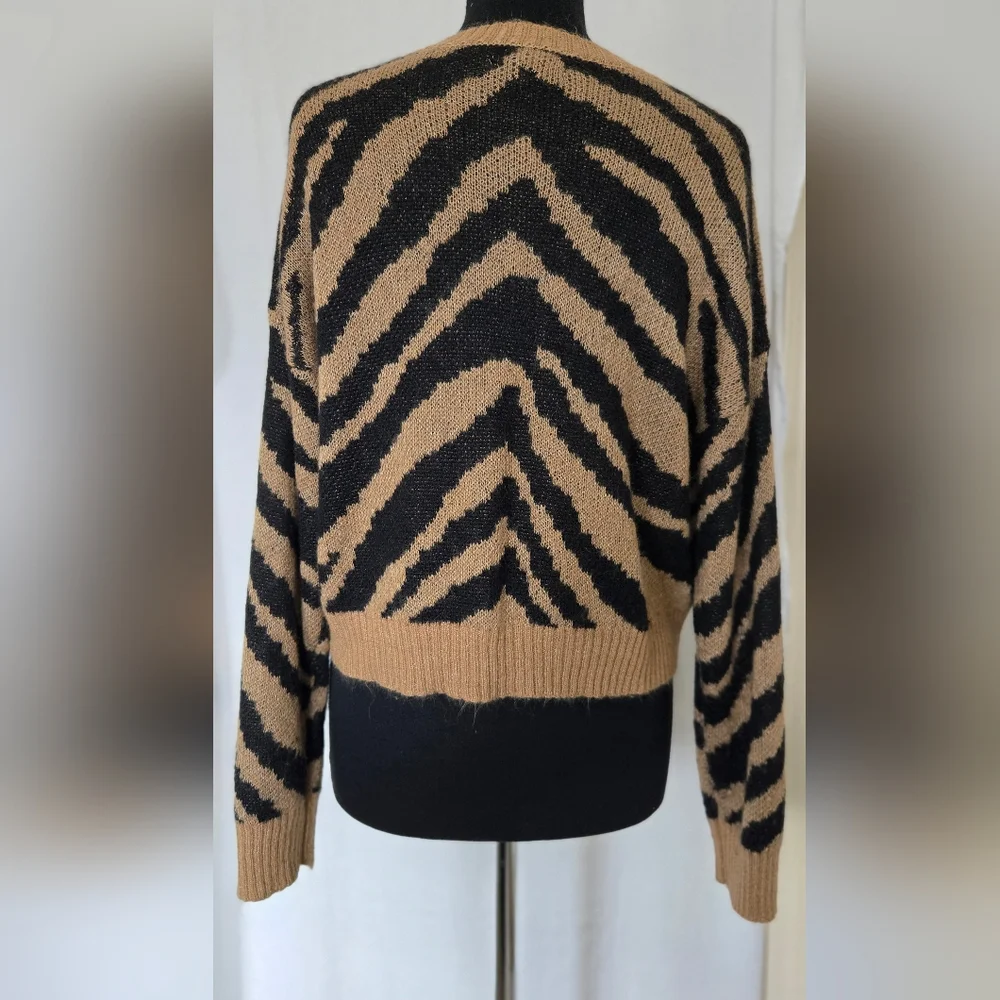 American Eagle Outfitters Zebra Pattern Sweater - Black and Brown